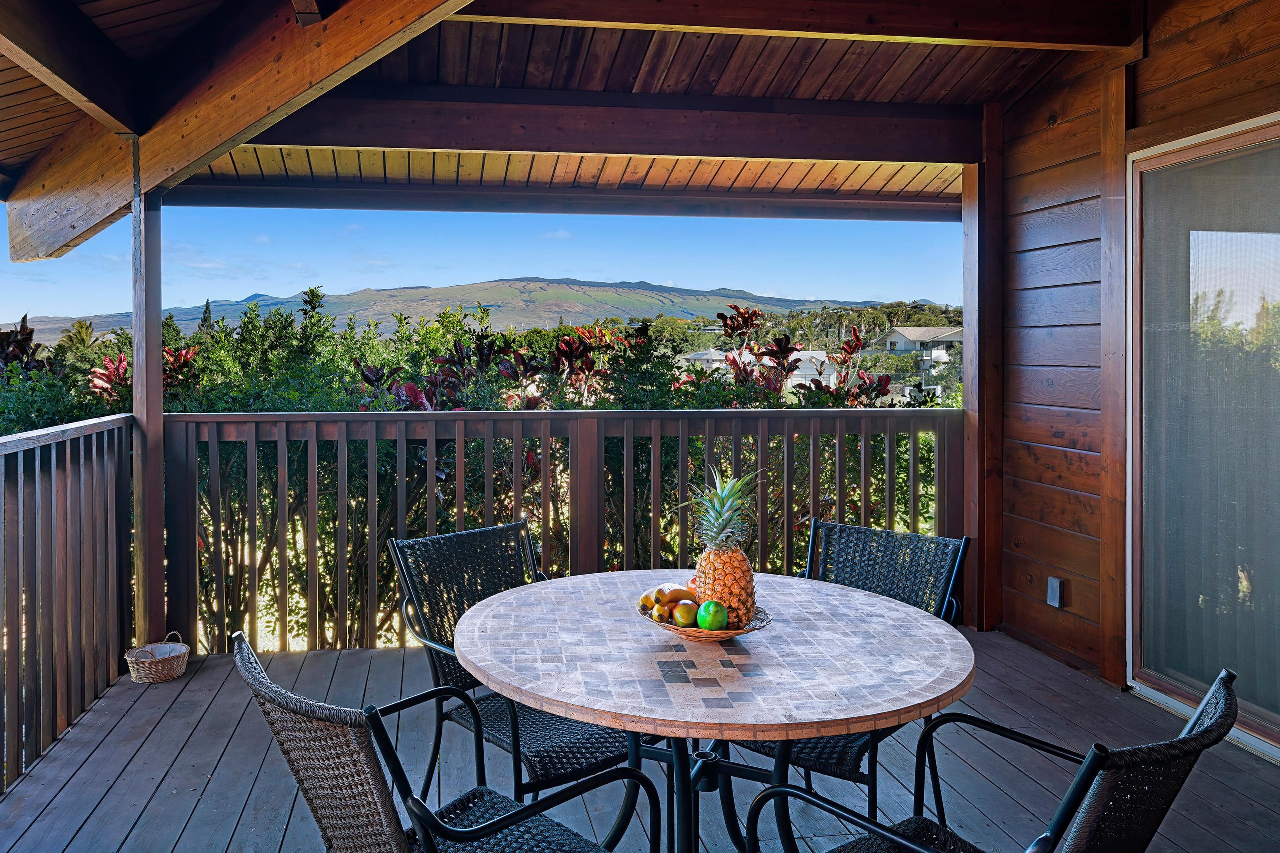 Hale O' Waikoloa- Stunning Cedar Home with Sweepi - Photo 22