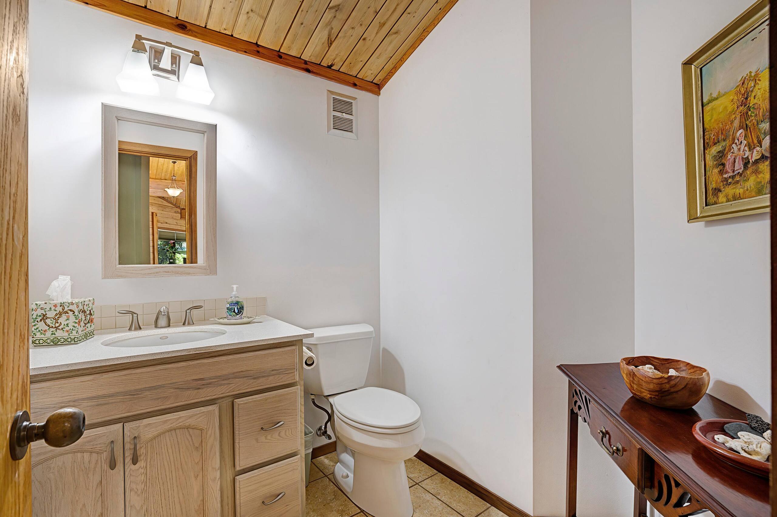 Hale O' Waikoloa- Stunning Cedar Home with Sweepi - Photo 16