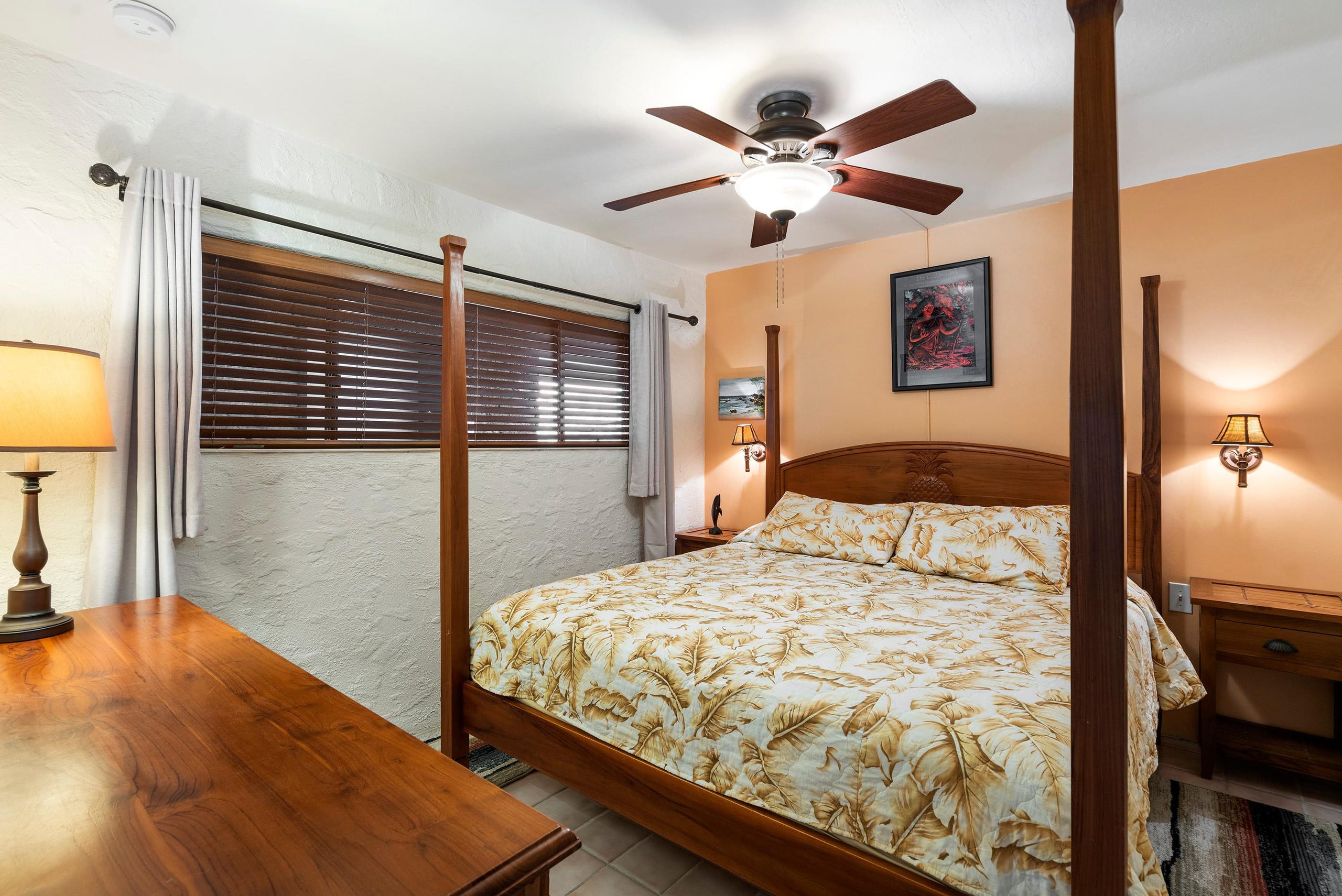 Condo in Kailua-Kona · ★4.65 · 1 bedroom · 2 beds · 1 private bath - Image 11