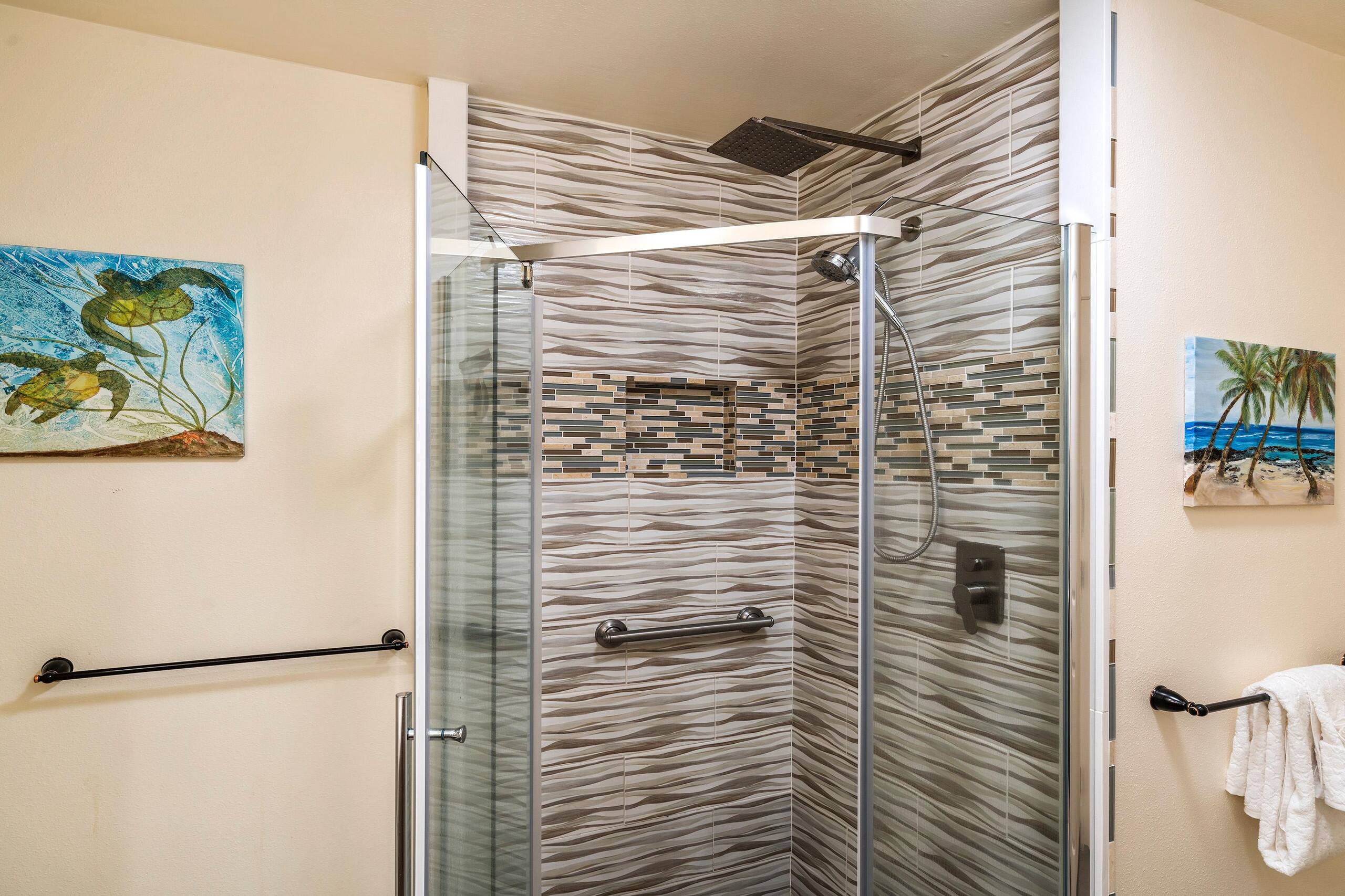 Condo in Kailua-Kona · ★4.65 · 1 bedroom · 2 beds · 1 private bath - Image 15