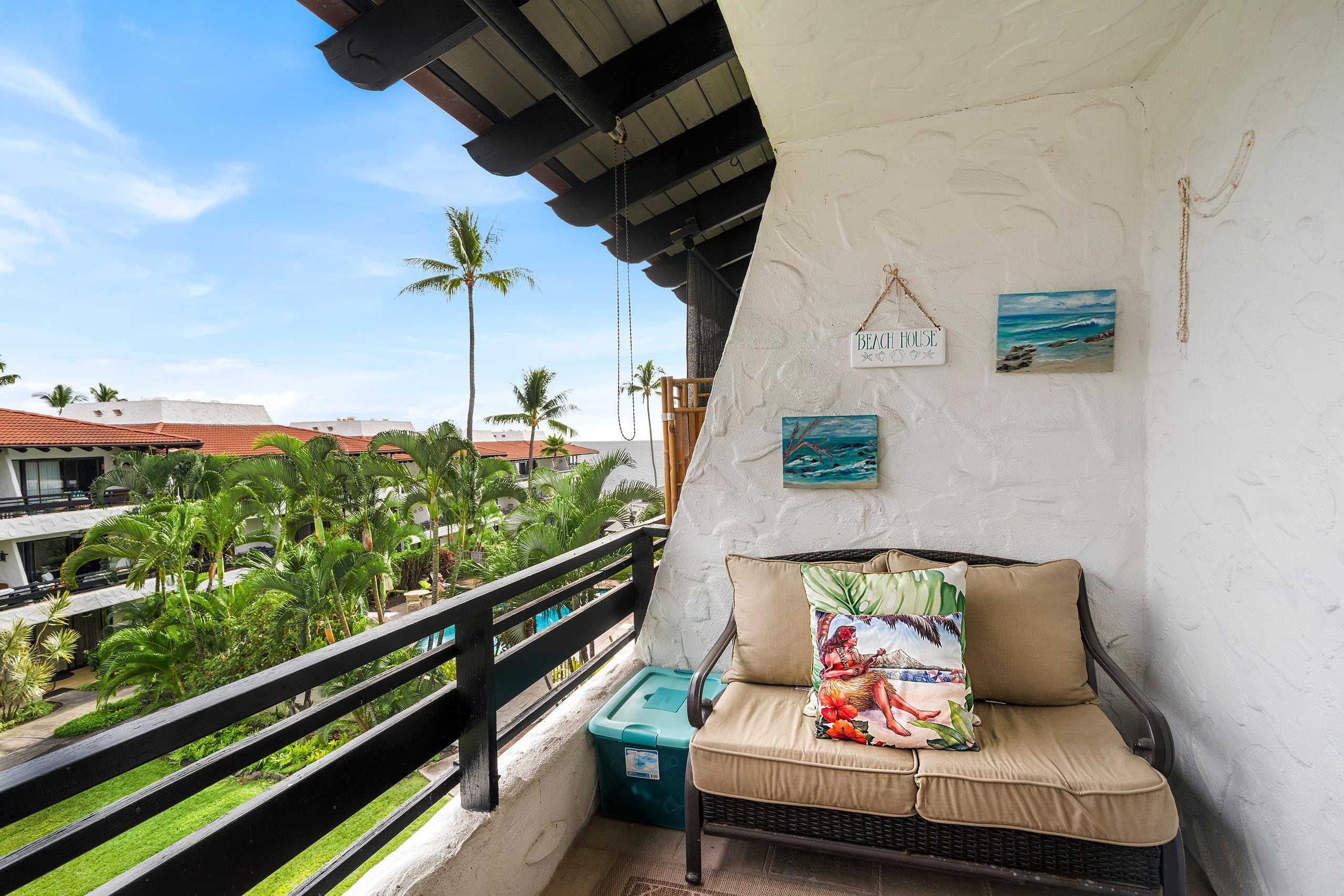 Condo in Kailua-Kona · ★4.65 · 1 bedroom · 2 beds · 1 private bath - Image 3