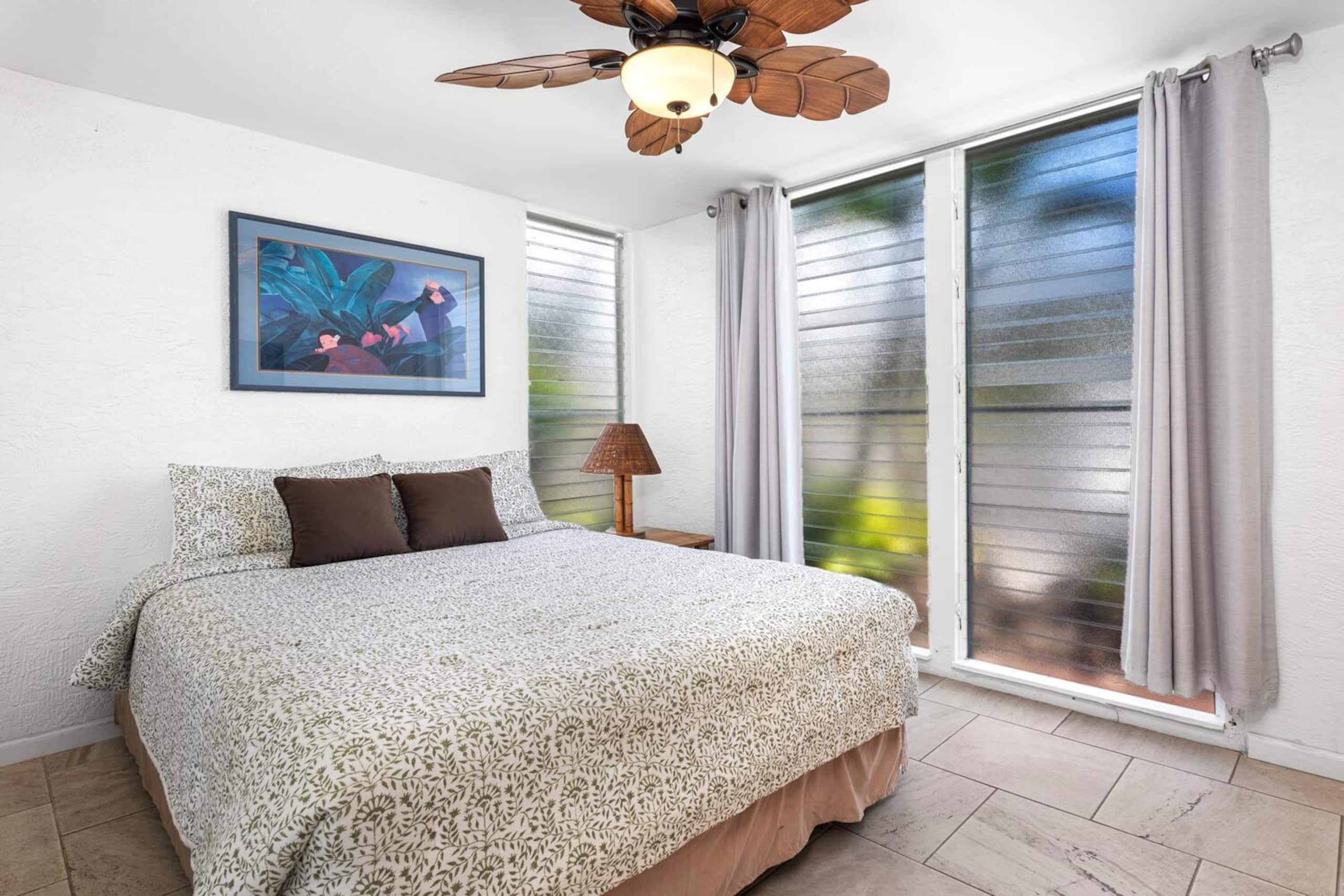Condo in Kailua-Kona · ★4.79 · 2 bedrooms · 3 beds · 2 private baths - Image 21