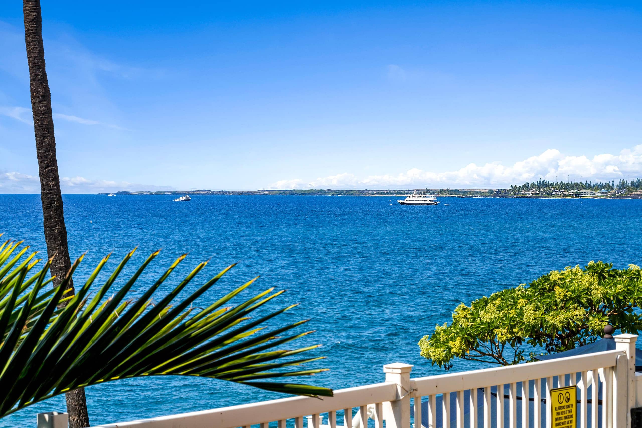 Condo in Kailua-Kona · ★4.79 · 2 bedrooms · 3 beds · 2 private baths - Image 4