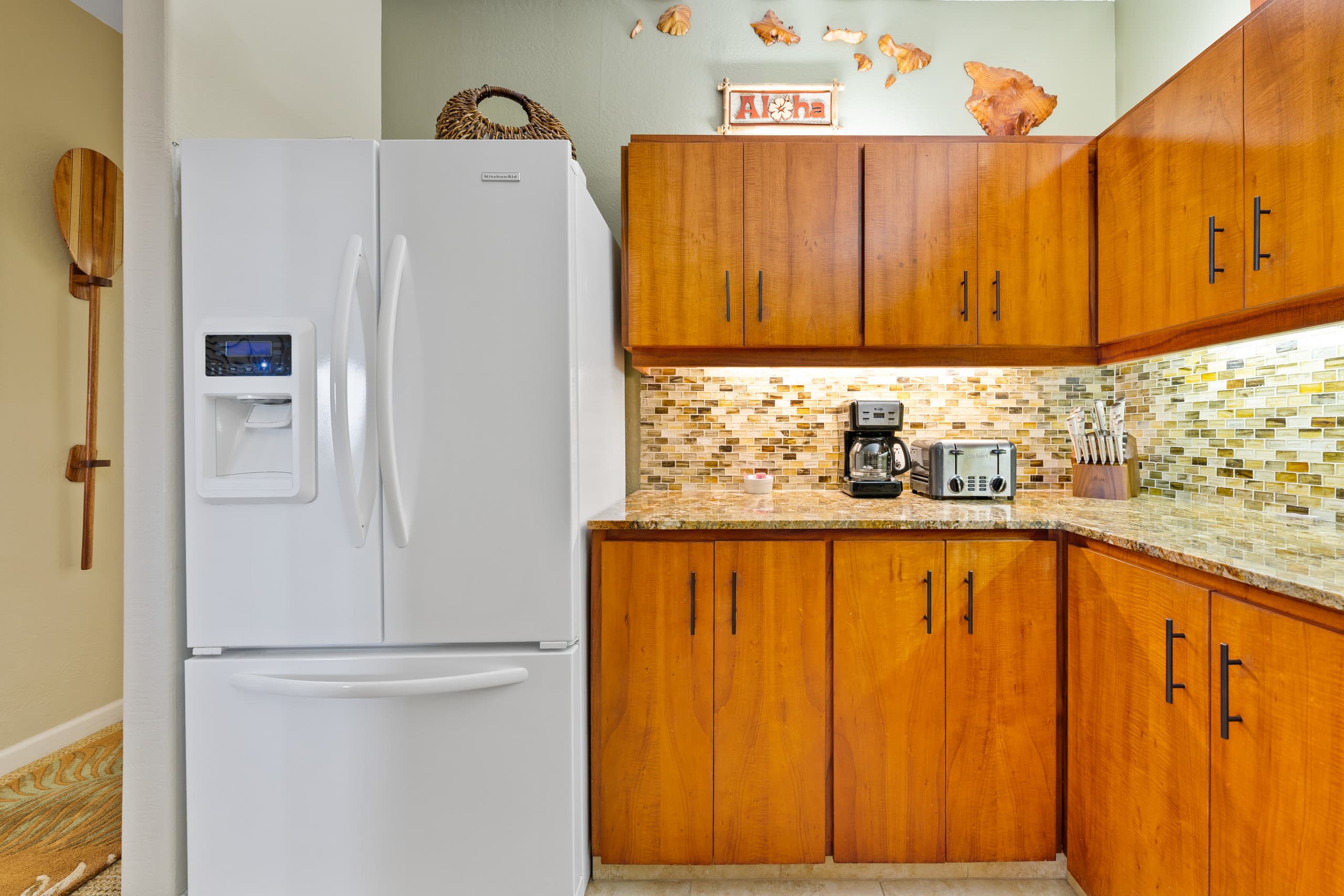Condo in Kailua-Kona · ★4.83 · 2 bedrooms · 3 beds · 2 baths - Image 18
