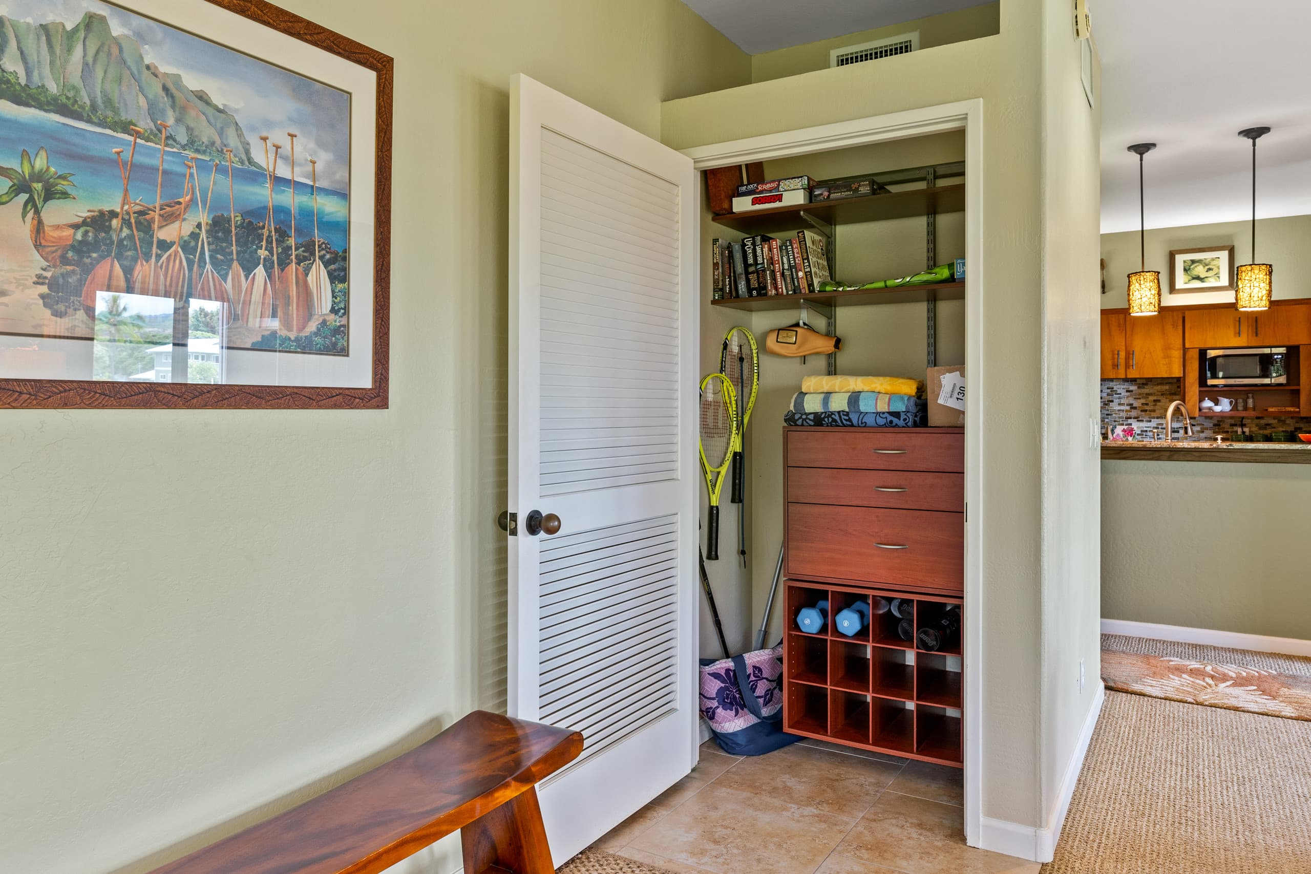 Condo in Kailua-Kona · ★4.83 · 2 bedrooms · 3 beds · 2 baths - Image 19