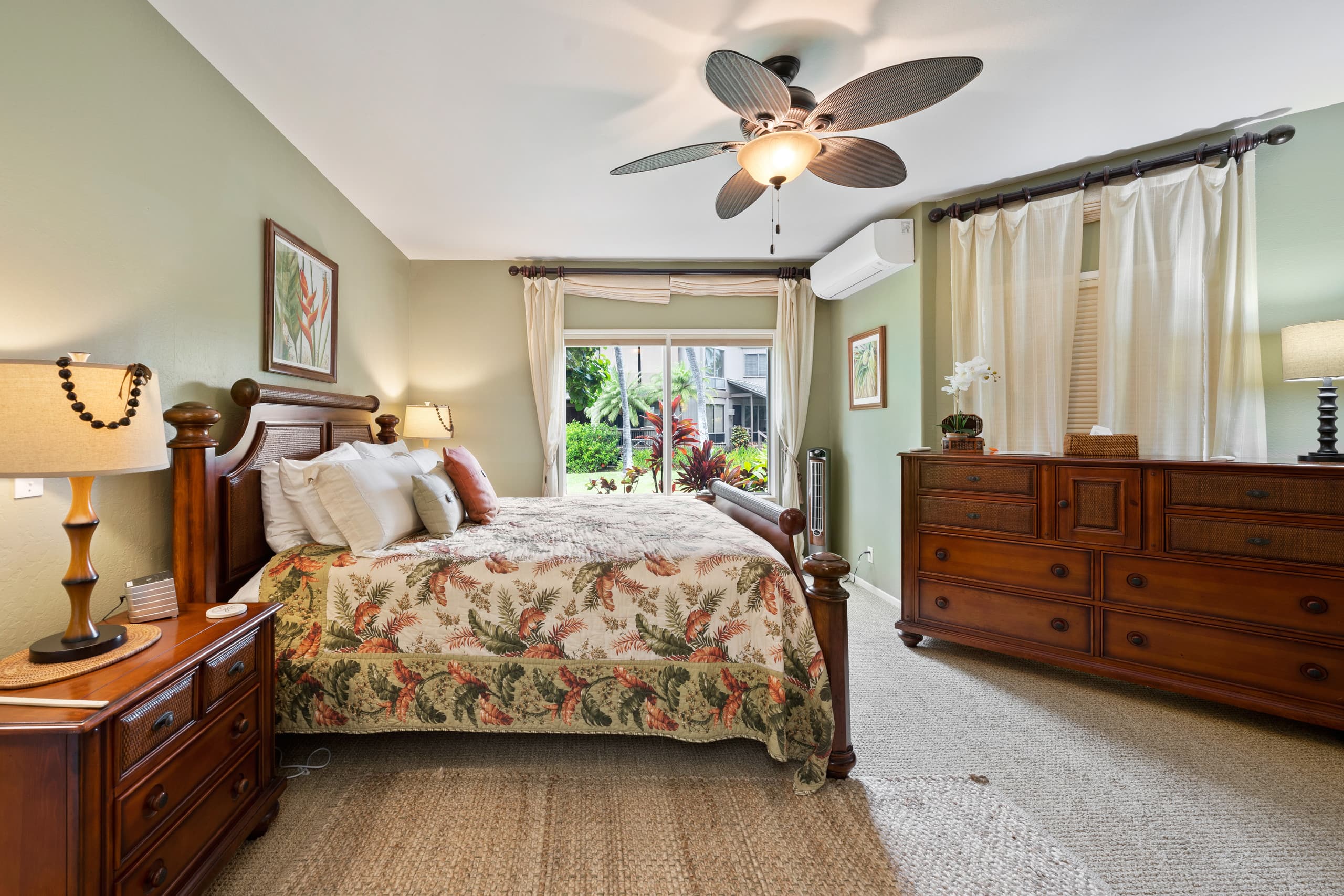 Condo in Kailua-Kona · ★4.83 · 2 bedrooms · 3 beds · 2 baths - Image 28