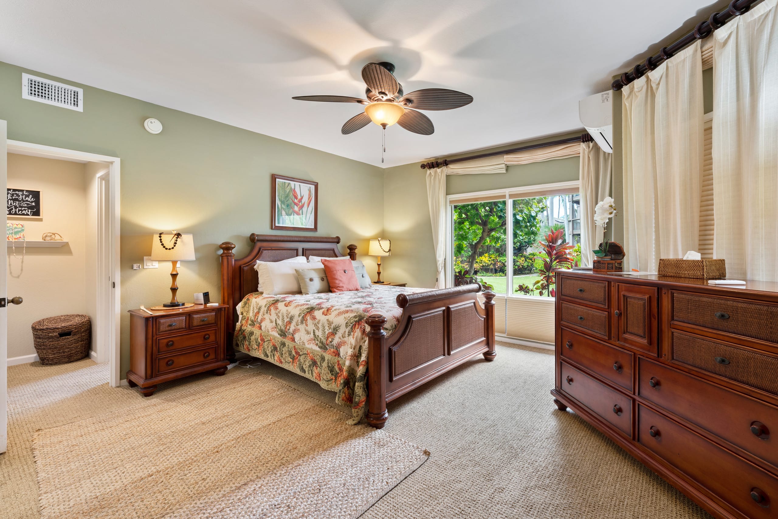 Condo in Kailua-Kona · ★4.83 · 2 bedrooms · 3 beds · 2 baths - Image 30