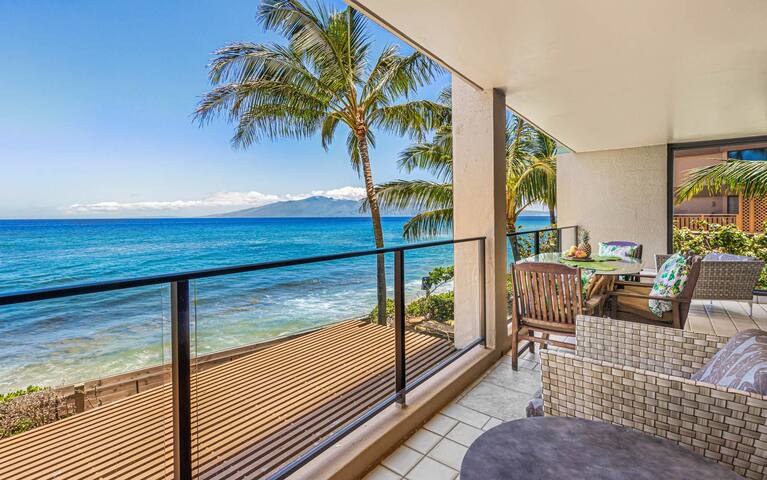 Dream Location Oceanfront Mahana 209 2BD gallery image 3