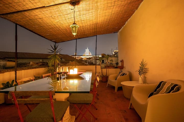 Duomo vigna nuova, amazing 3 br apartment with lar