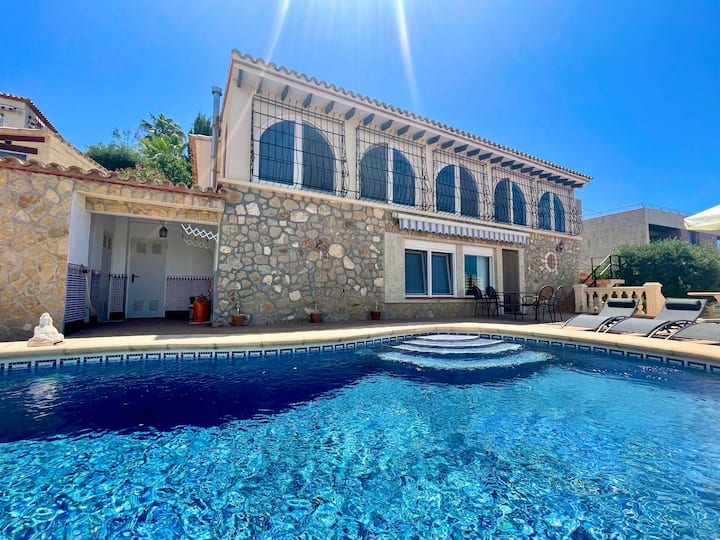 Top 9 Luxury Villas In Benidorm, Spain - Updated 2024  Trip101