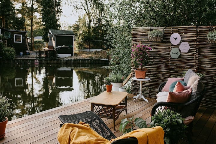 Geel Vacation Rentals & Homes - Flanders, Belgium | Airbnb