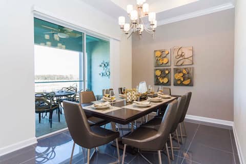 Popular Airbnb listing: Deluxe Apartment 4BD/3BA at Storey Lake (SL47412) in Hunters Creek