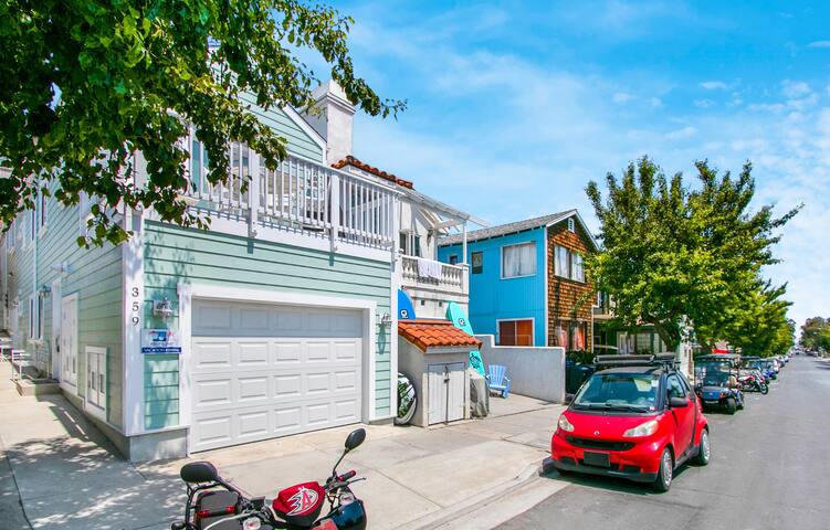 359SA: Penthouse in 2nd Floor | A/C | Balcony | gallery image 2