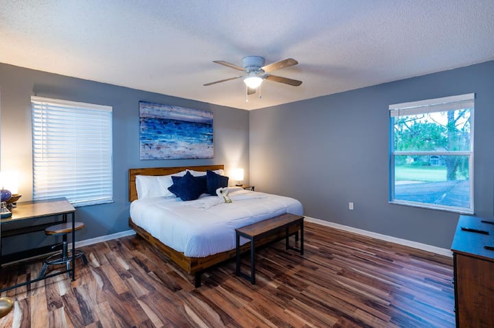 Master Bedroom Upstairs with Golf View