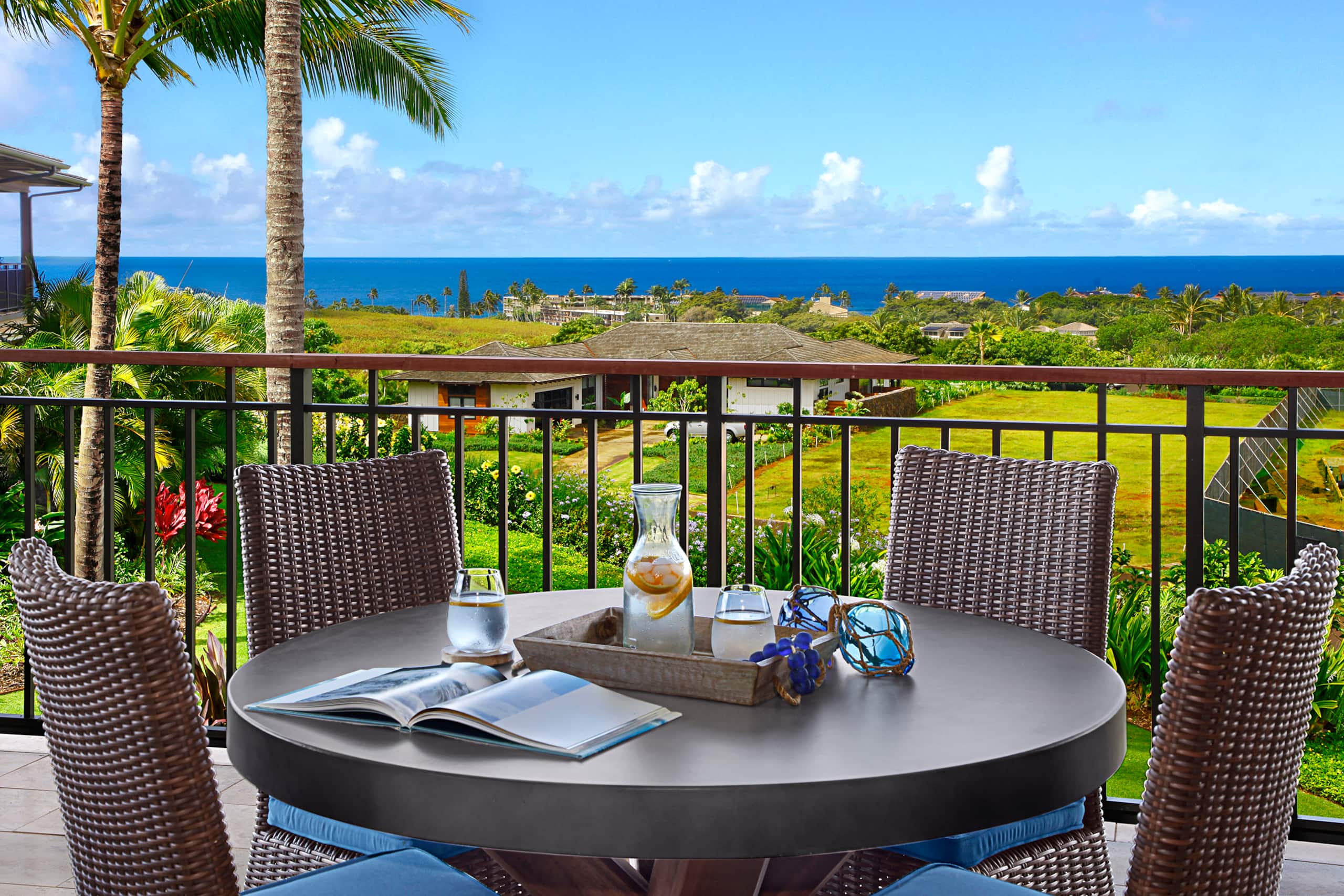 Condo in Koloa · ★5.0 · 2 bedrooms · 4 beds · 2 baths - Photo 2