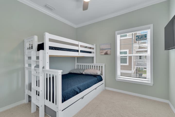 Twin over full with twin trundle