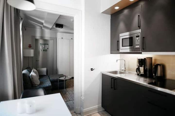 Bright Apartment 2 Min From Old Town - Stokholm
