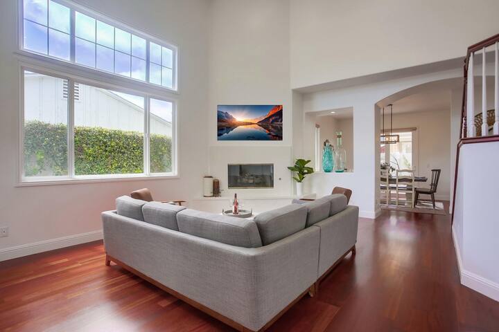 7-Bed Beach House – Sunset West at La Jolla gallery image 5
