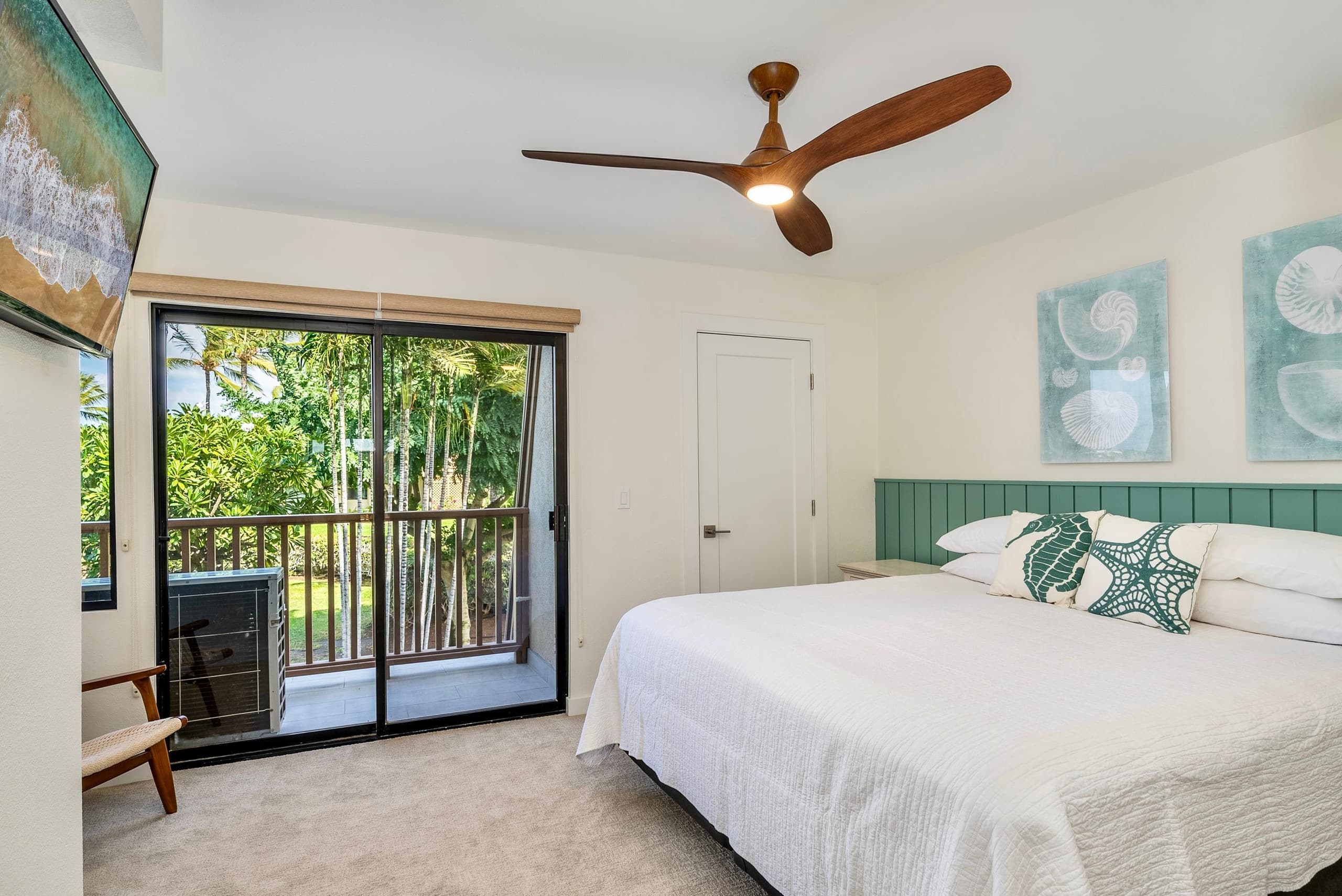 Condo in Kihei · ★4.93 · 2 bedrooms · 2 beds · 2 private baths - Image 26