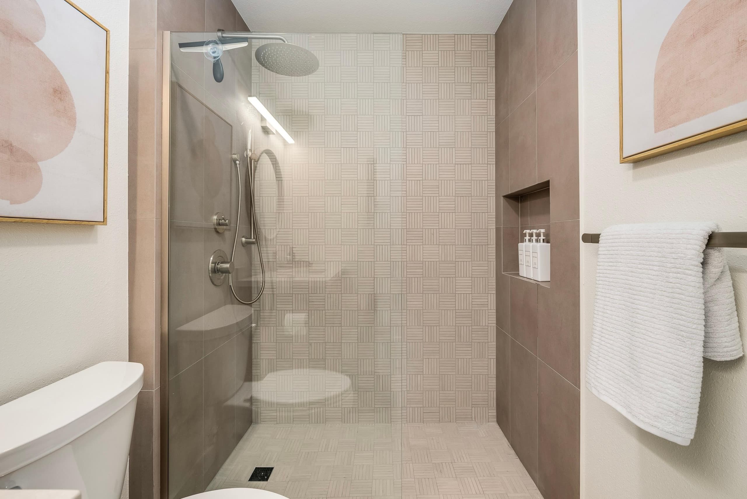 Condo in Kihei · ★4.93 · 2 bedrooms · 2 beds · 2 private baths - Image 21