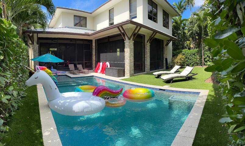 LVS Victoria- Exclusive Offer Pool/LasOlas/Beach gallery image 2