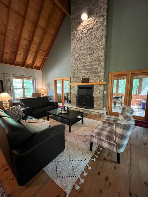 Pepin Retreat @ Brickyard Creek, Bayfield