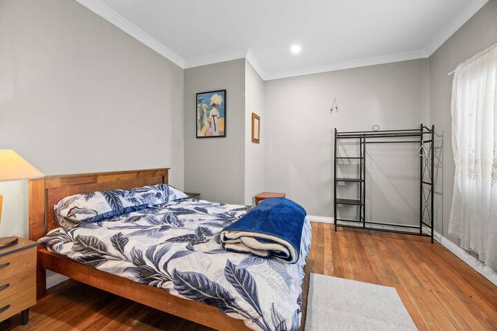 غرفة النوم 2