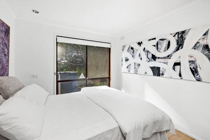 Ocean Escape I Pet Friendly gallery image 5