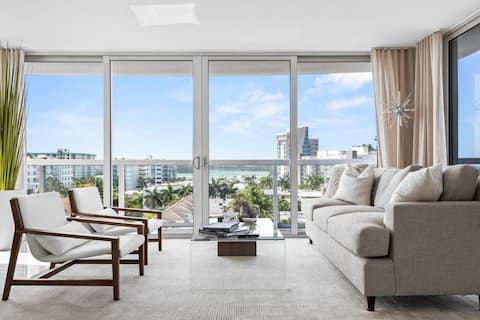 Designer 3/ 2.5 PH Family Oriented Water/ Bay View
