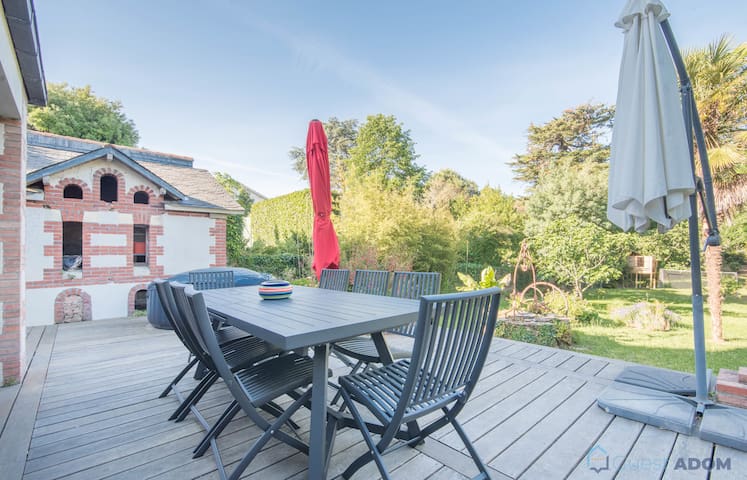 Guest Adom managed Airbnb listing 3