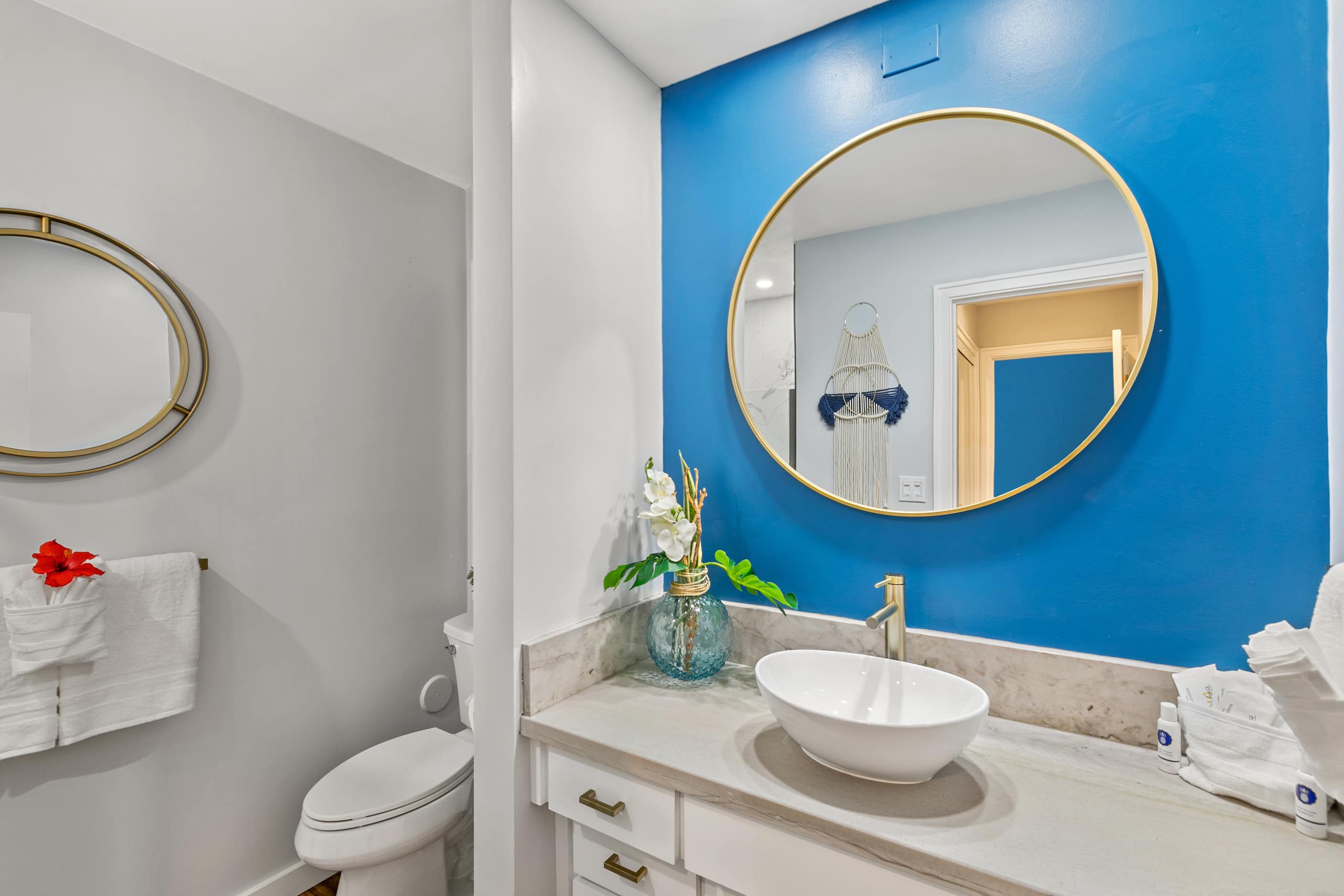 Condo in Lahaina · ★4.92 · 2 bedrooms · 4 beds · 3 baths - Image 15