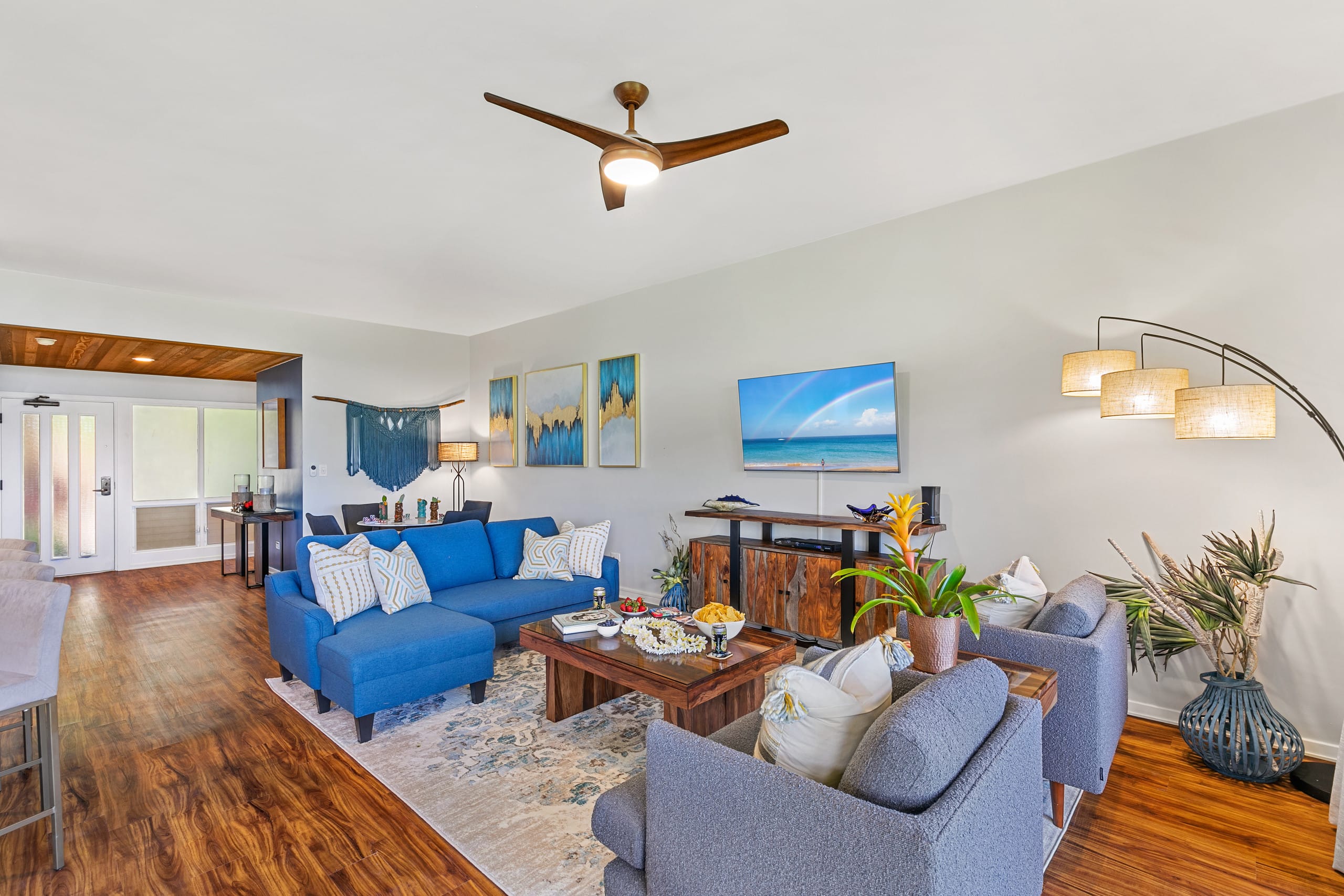 Condo in Lahaina · ★4.92 · 2 bedrooms · 4 beds · 3 baths - Image 1