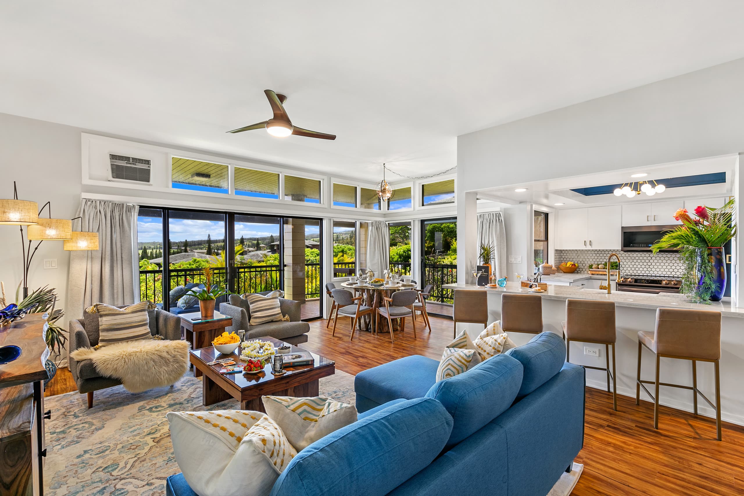 Condo in Lahaina · ★4.92 · 2 bedrooms · 4 beds · 3 baths - Image 2