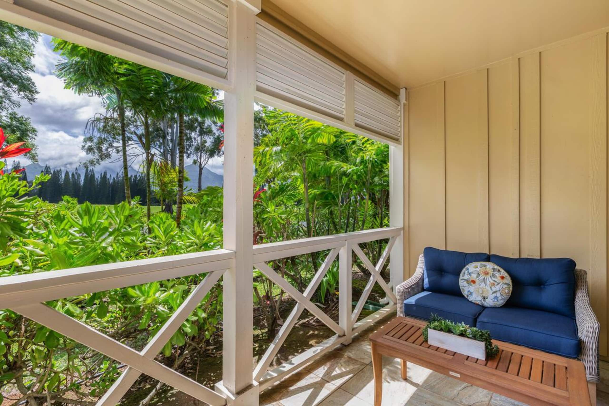 Townhouse in Princeville · ★4.89 · 3 bedrooms · 3 beds · 2.5 shared baths - Image 30