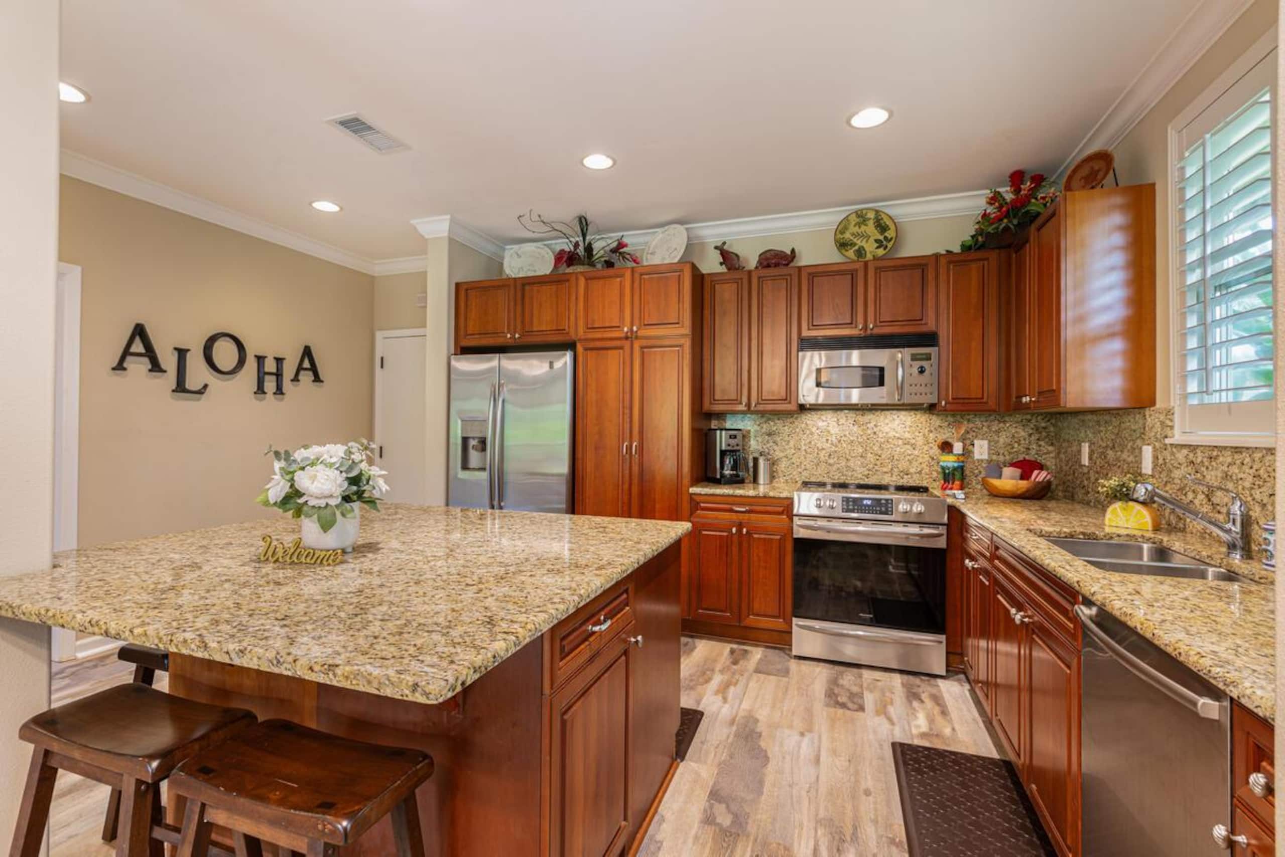 Townhouse in Princeville · ★4.89 · 3 bedrooms · 3 beds · 2.5 shared baths - Image 3