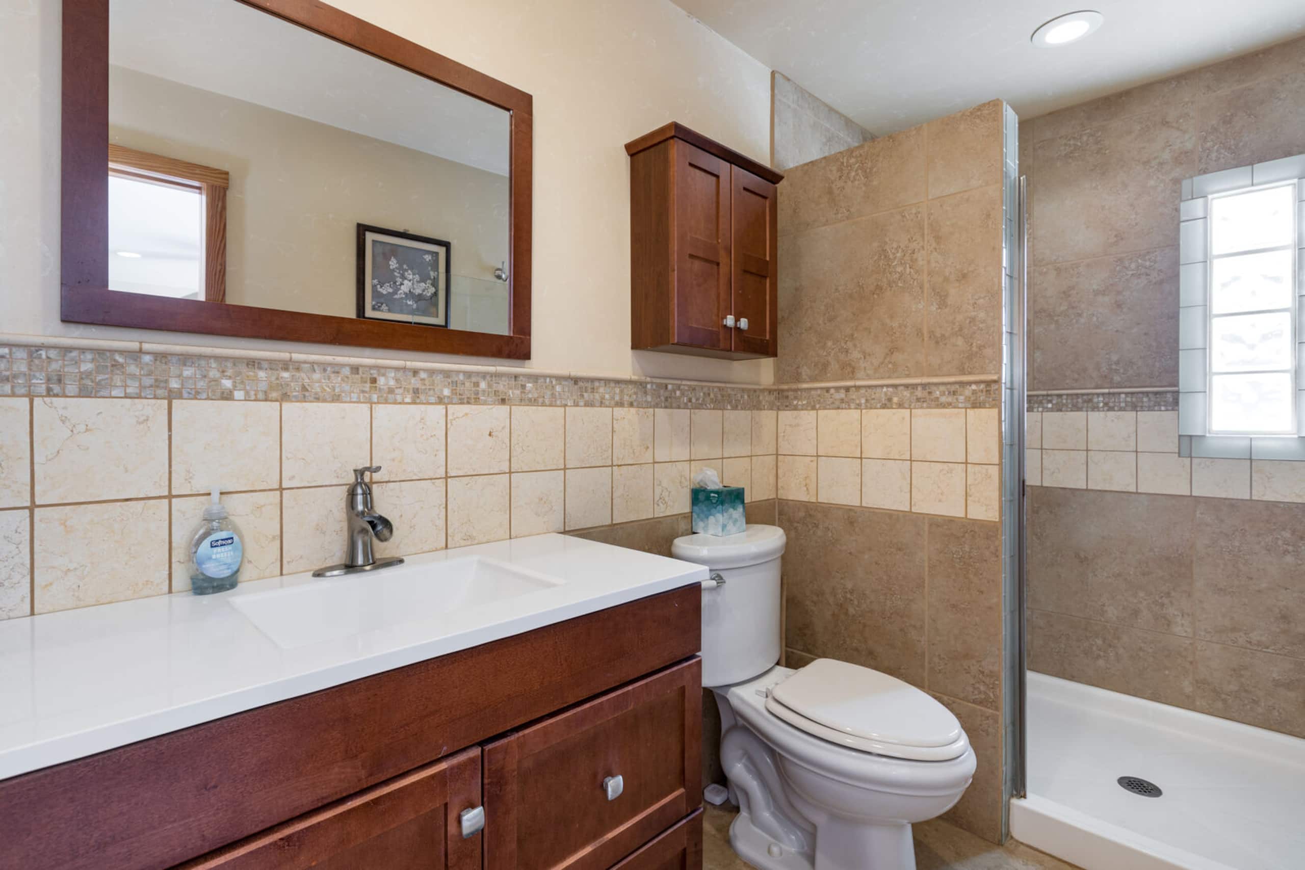 Condo in Kailua-Kona · ★4.74 · 2 bedrooms · 2 beds · 3 baths - Image 13