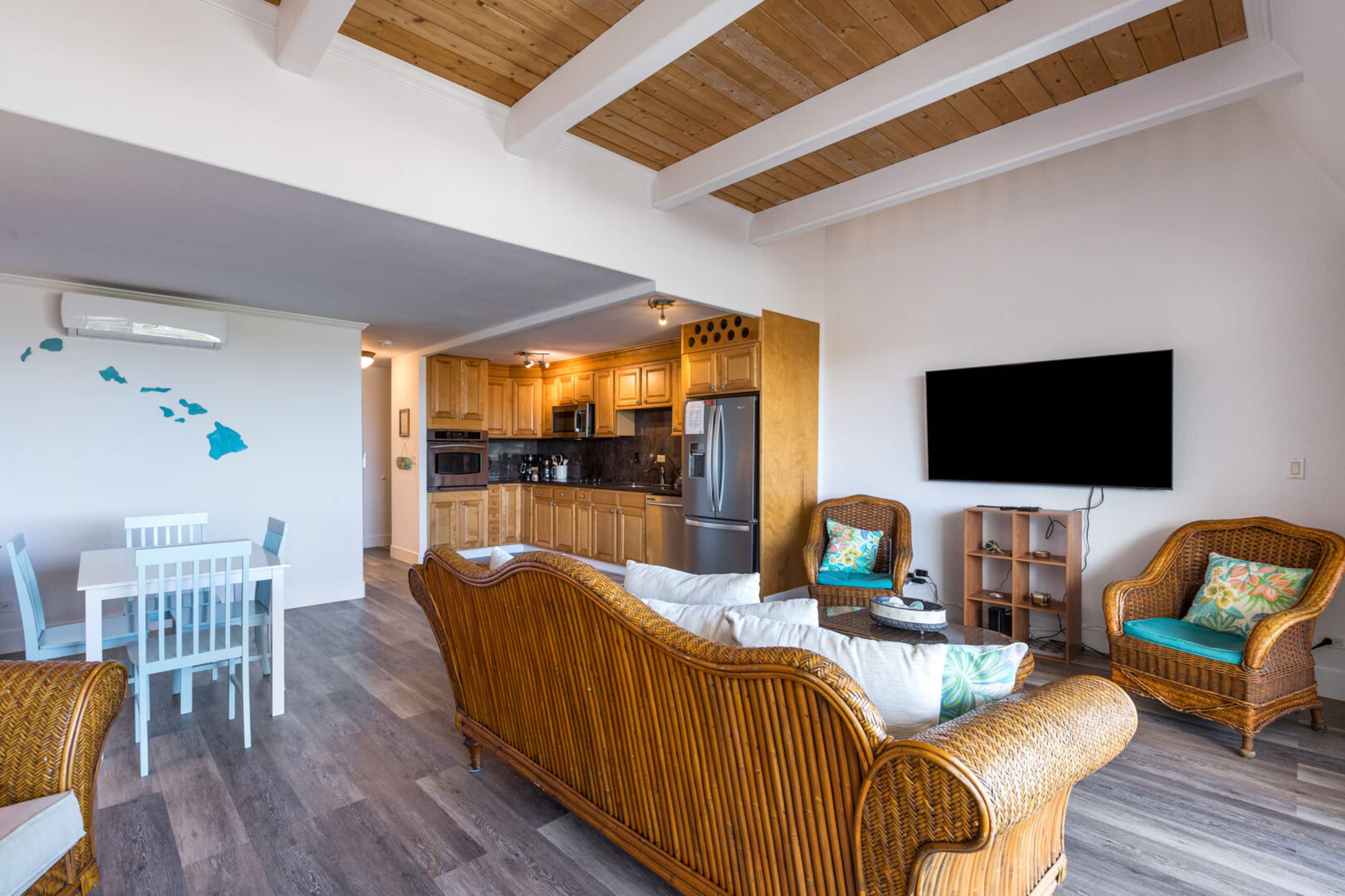 Condo in Kailua-Kona · ★4.74 · 2 bedrooms · 2 beds · 3 baths - Image 29