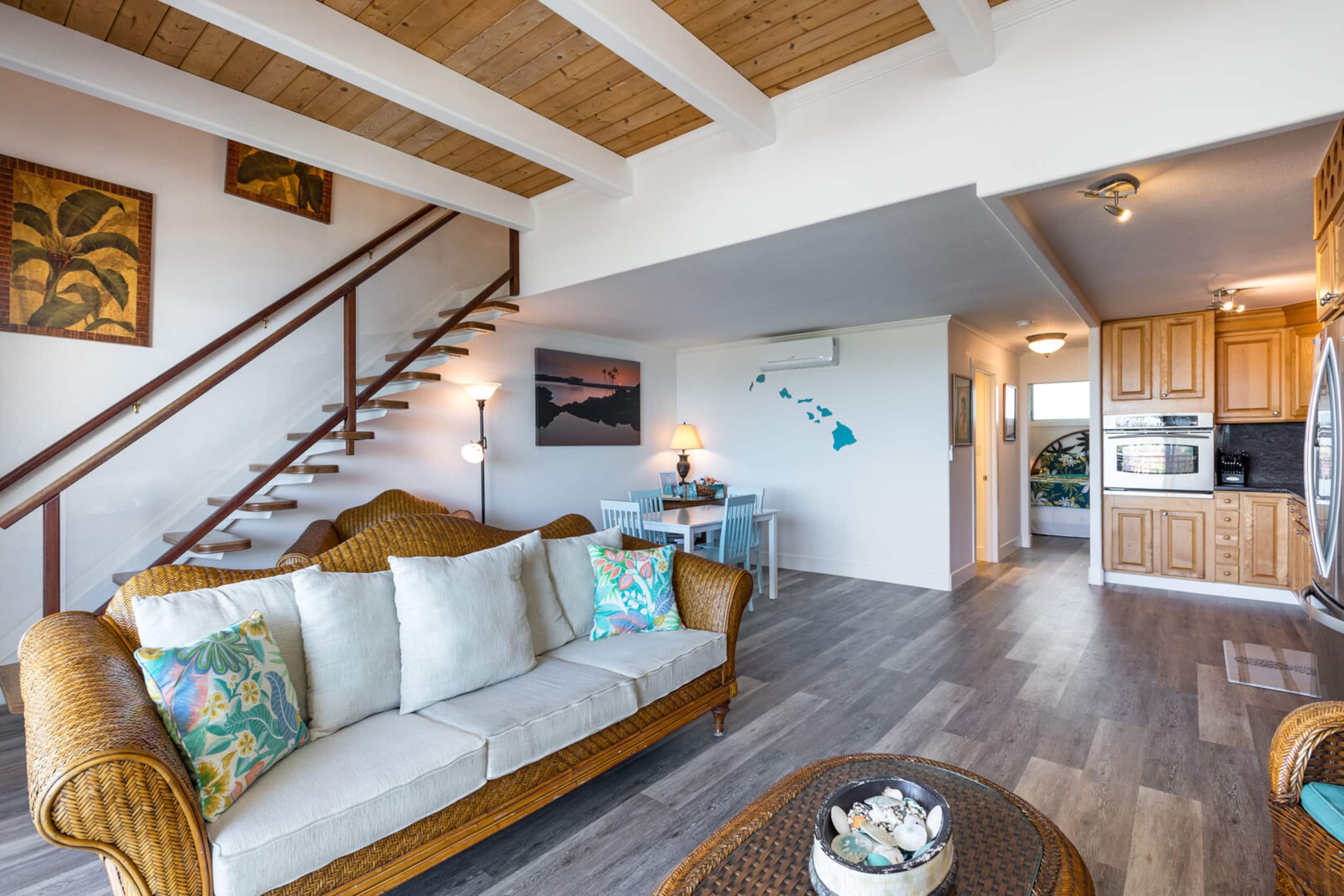 Condo in Kailua-Kona · ★4.74 · 2 bedrooms · 2 beds · 3 baths - Image 30