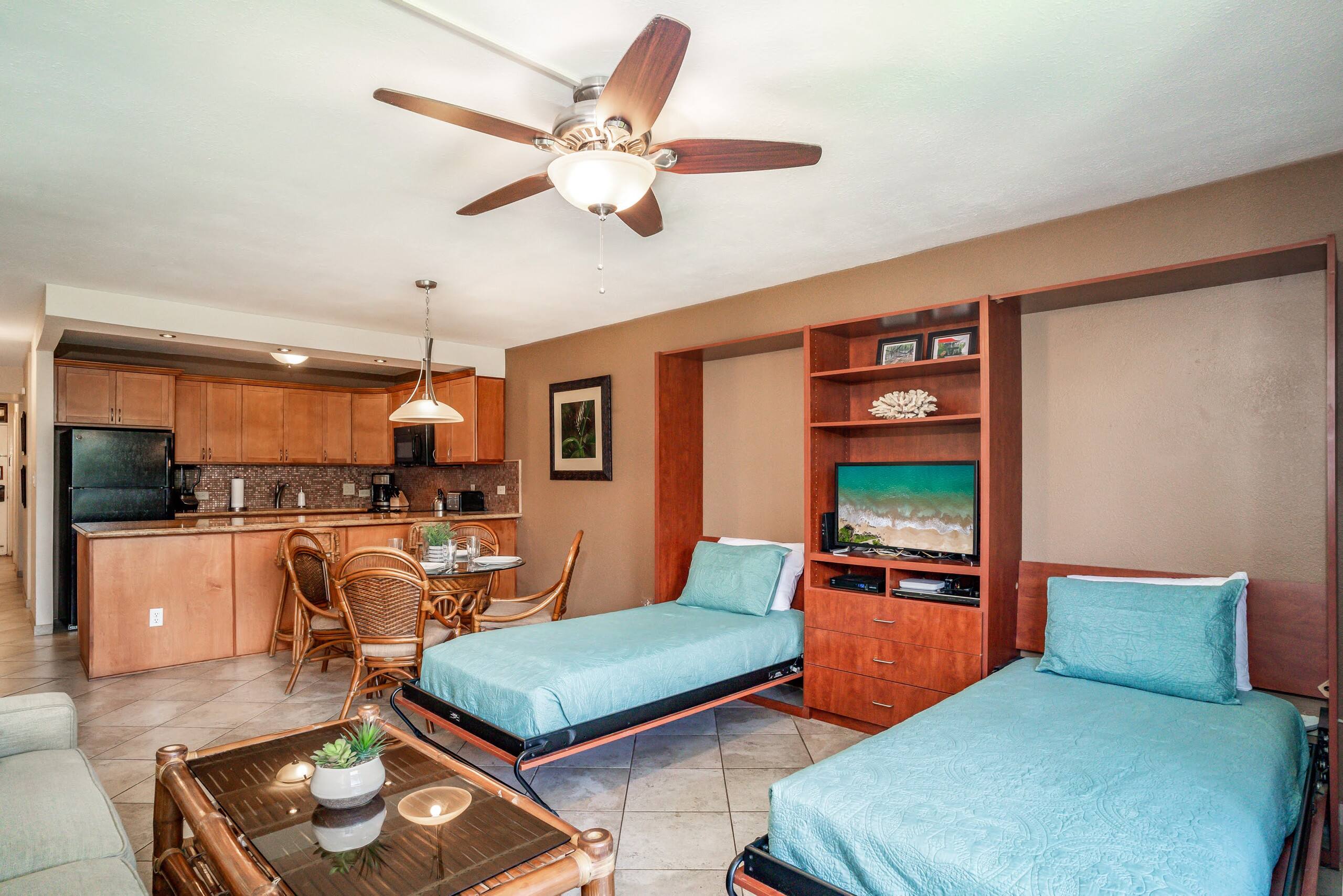 Condo in Kihei · ★4.33 · 2 bedrooms · 3 beds · 2 shared baths - Image 9