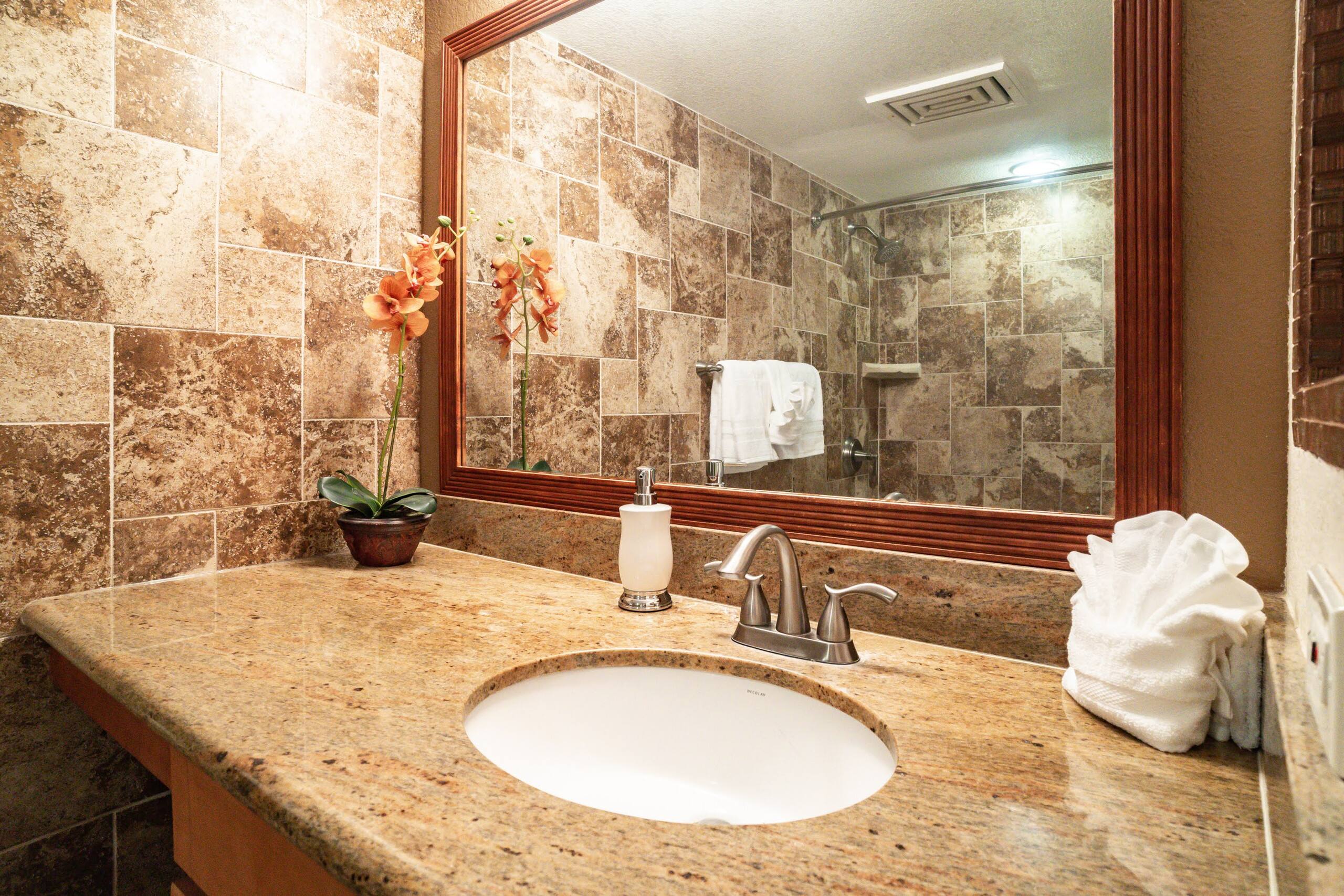 Condo in Kihei · ★4.33 · 2 bedrooms · 3 beds · 2 shared baths - Image 26