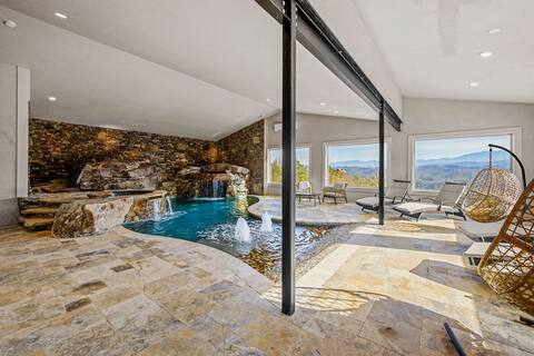 2 Pools | Golf Sim | Hot Tub | Firepit | Views!