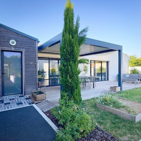 Maison Margot: Relaxation with Jacuzzi and Brazier