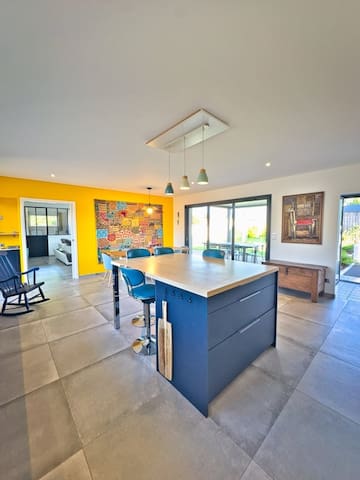 Le Studio Conciergerie managed Airbnb listing 1