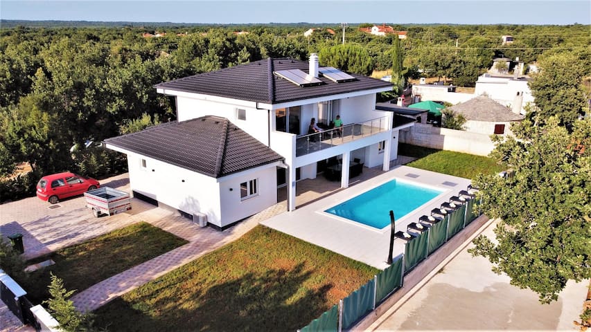 Nautilus managed Airbnb listing 1