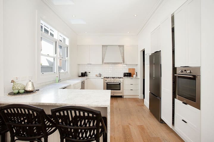 The Sienna Rose gallery image 4