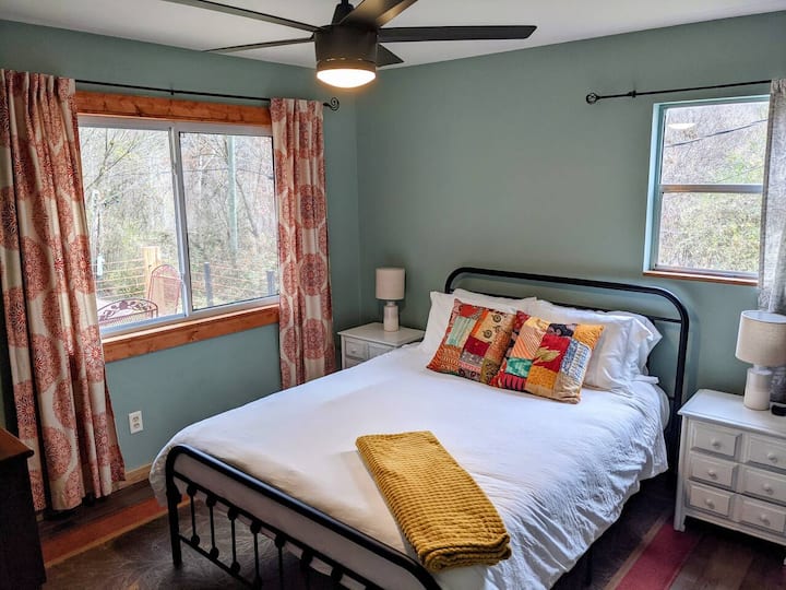 Bedroom # 3 with a queen bed