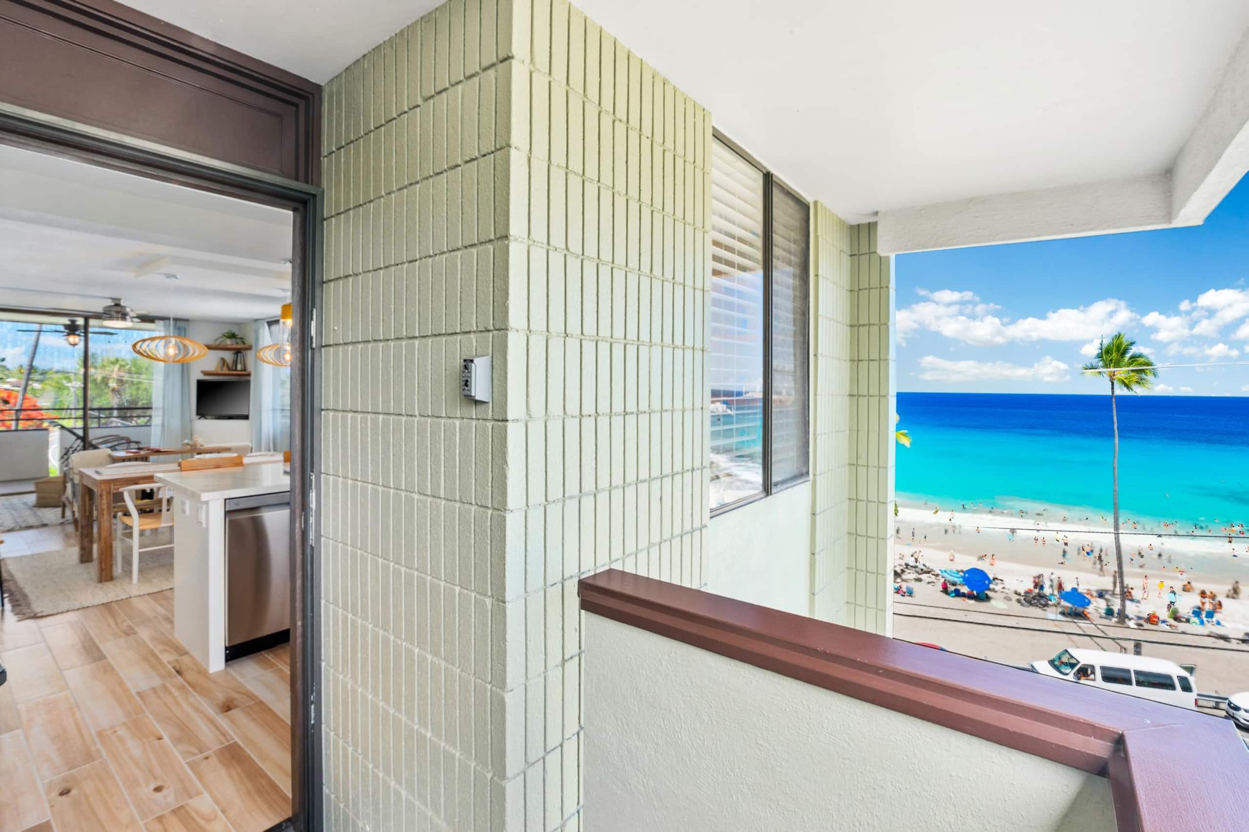 Condo in Kailua-Kona · ★4.91 · 2 bedrooms · 2 beds · 2 baths - Image 44