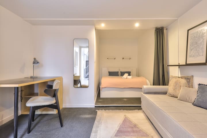 后典型的阁楼房间5