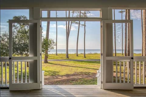 Sycamore Cottage- 5BDR Oceanfront with Golf Cart