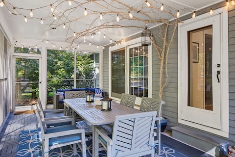 Popular Airbnb listing: Berkshires Colonial on 2 Acres by Evergreen Home in Pittsfield